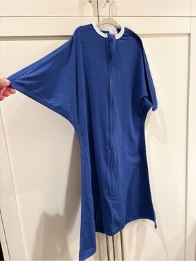 Sleeping Baby Zipadee-Zip Baby Swaddle | Size Medium 6-12 months - Blue